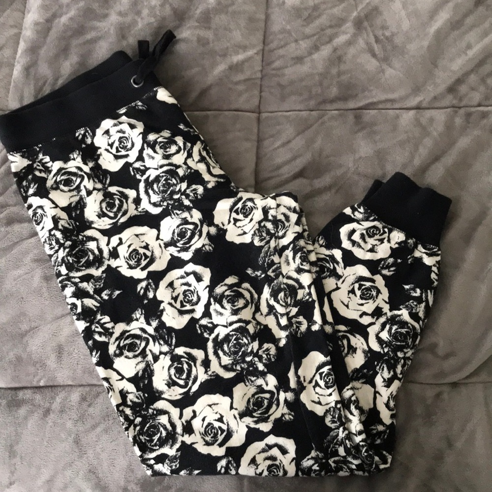 Forever 21 Sweatpants